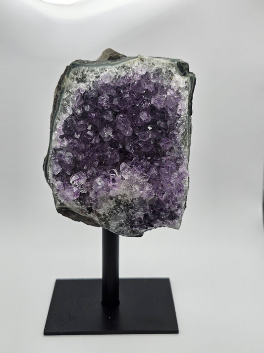 Amethyst op standaard (uniek C)